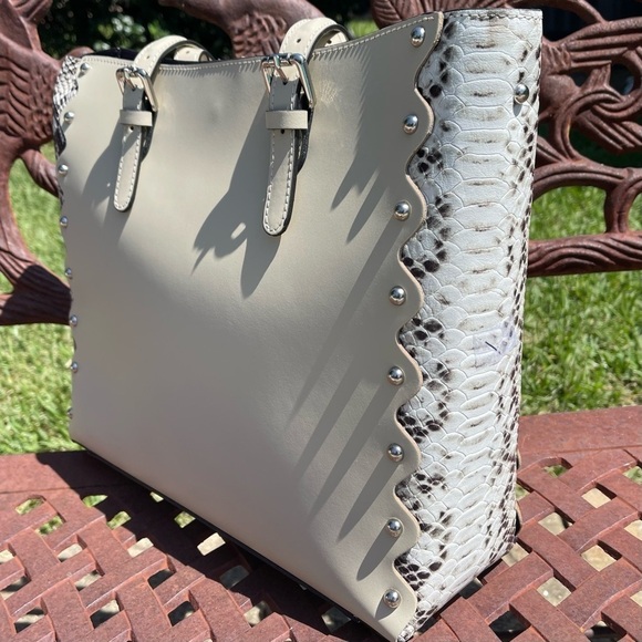 NWT Persaman NY Snake Embossed Leather Handbag Tote With Smaller Bag - Picture 4 of 14